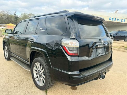 Used 2022 Toyota 4Runner TRD Sport RWD image 3