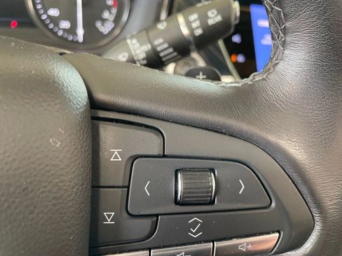 Used 2023 Cadillac XT6 Premium Luxury w/ Technology Package AWD/4WD image 42
