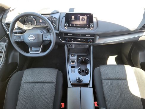 Used 2026 Nissan Rogue SV AWD/4WD image 22