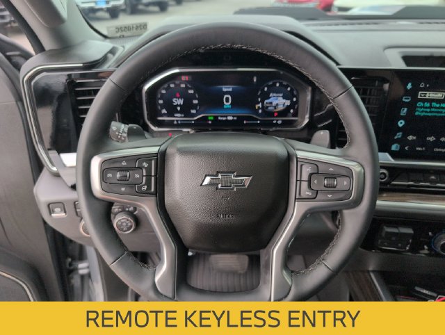 Used 2025 Chevrolet Silverado 1500 LT Trail Boss w/ Convenience Package II AWD/4WD image 14