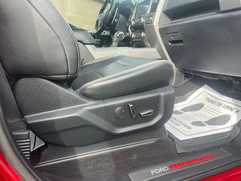 Used 2018 Ford F150 Raptor w/ Equipment Group 802A Luxury image 38