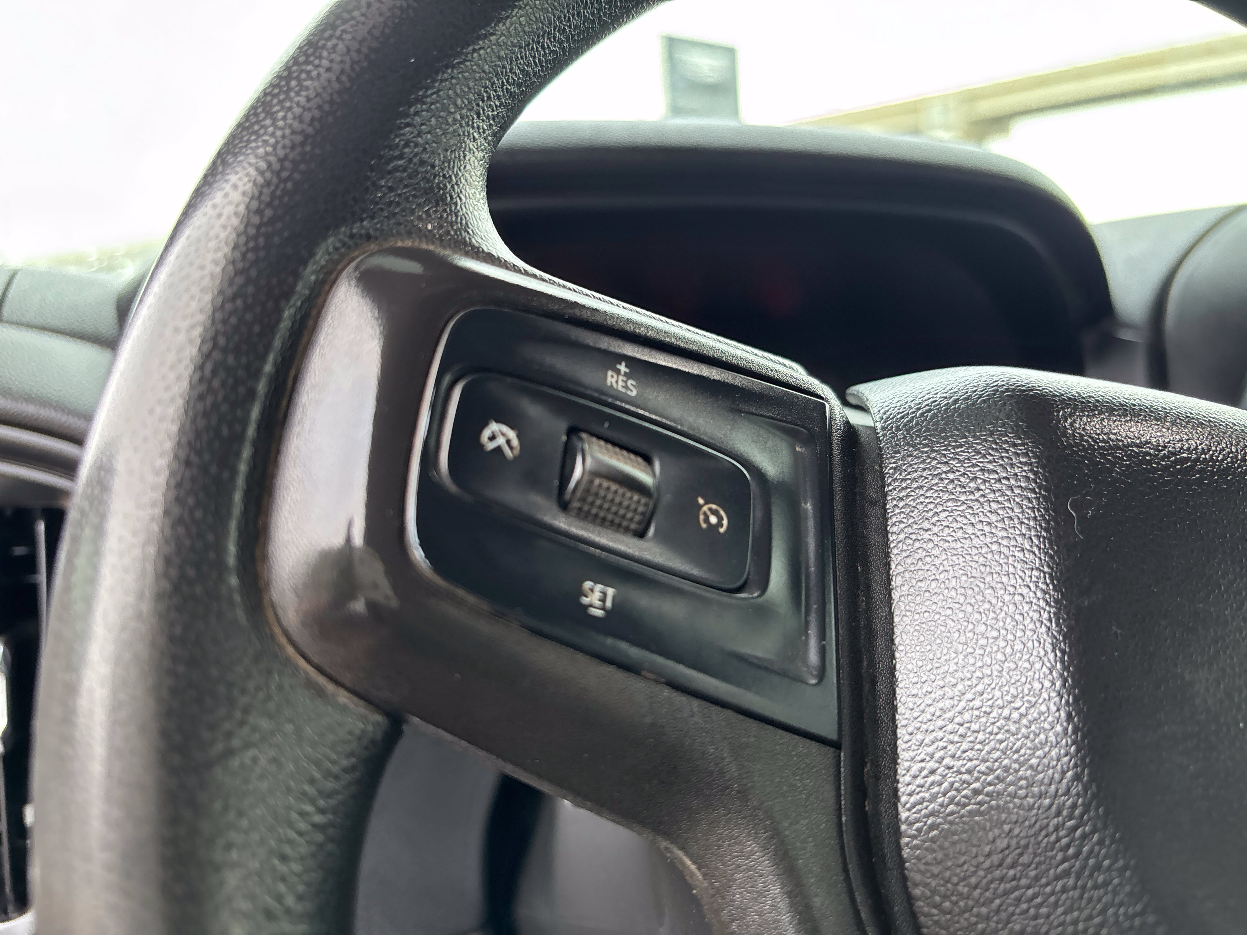 Used 2020 Chevrolet Silverado 2500 W/T AWD/4WD image 28