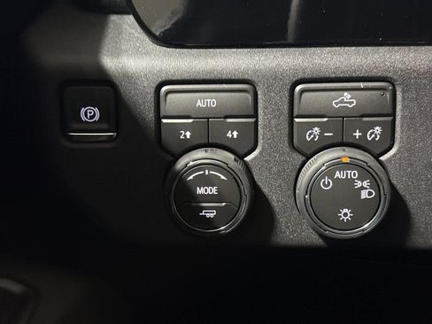 New 2026 Chevrolet Silverado 1500 LT AWD/4WD image 19