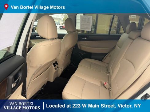 Used 2015 Subaru Outback 2.5i Limited image 28