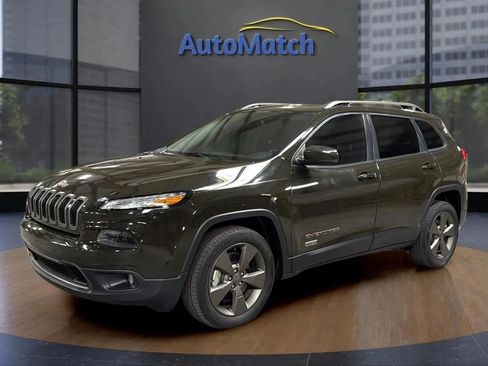 Used 2017 Jeep Cherokee 75th Anniversary image 4