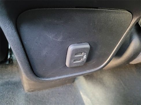 Used 2024 Chevrolet Equinox LT image 10