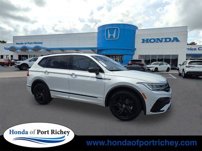 Used 2024 Volkswagen Tiguan SE R-Line