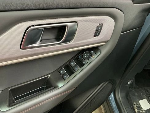 New 2026 Ford Explorer Active AWD/4WD image 17