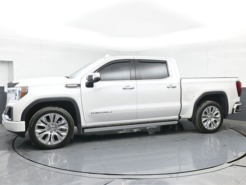 Used 2022 GMC Sierra 1500 Denali w/ Denali Premium Package image 11