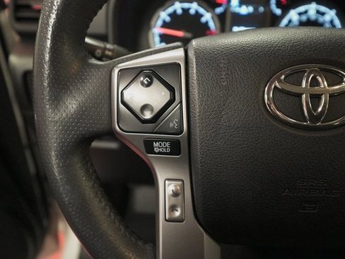 Used 2022 Toyota 4Runner Limited image 20