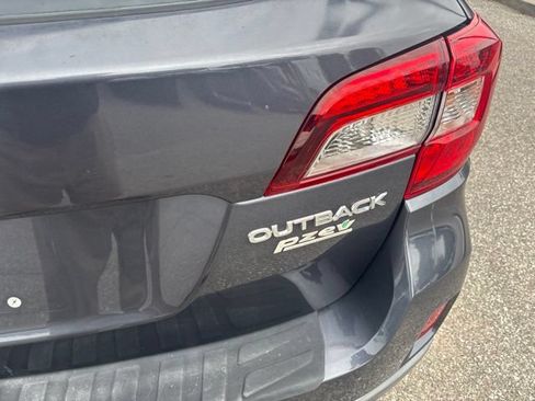 Used 2017 Subaru Outback 2.5i w/ Popular Package #2 AWD/4WD image 6