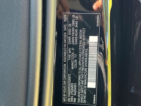 Used 2025 Volvo XC90 B6 Plus image 40