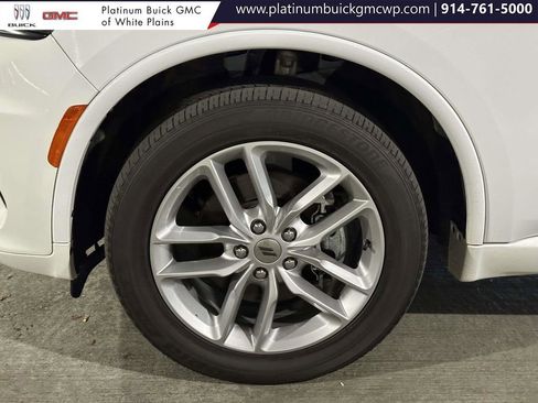 Used 2022 Dodge Durango GT image 11