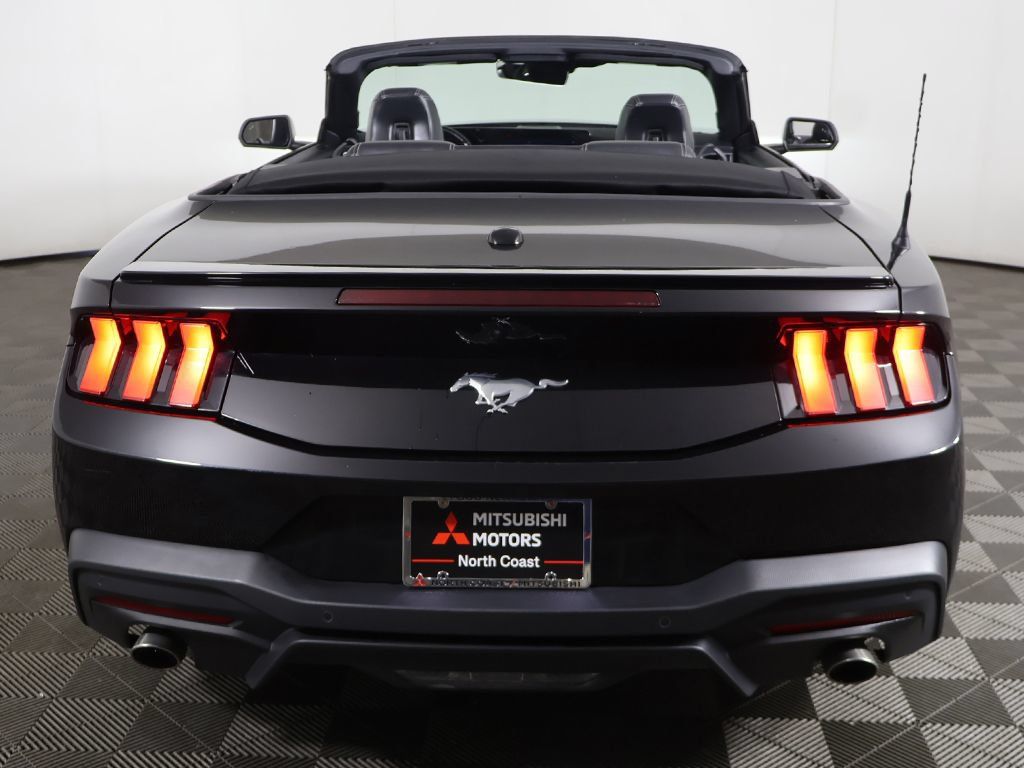Used 2024 Ford Mustang Premium RWD image 15