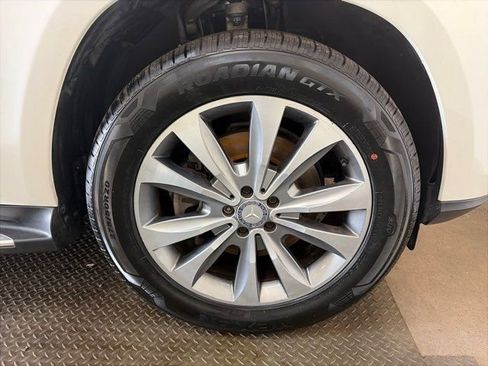 Used 2015 Mercedes-Benz GL 450 4MATIC image 42