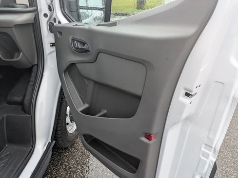 New 2025 Ford Transit 150 Low Roof image 30