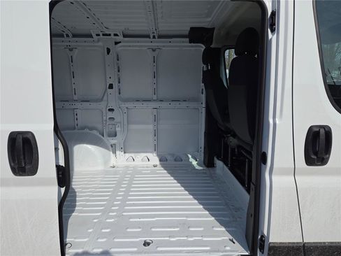 New 2026 RAM ProMaster 1500 FWD image 7
