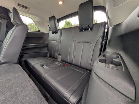 Used 2022 INFINITI QX60 Sensory w/ Cargo Package image 15