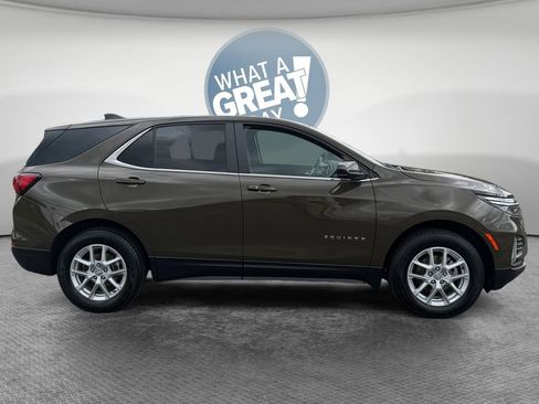 Certified 2024 Chevrolet Equinox LT w/ Driver Convenience Package AWD/4WD image 2