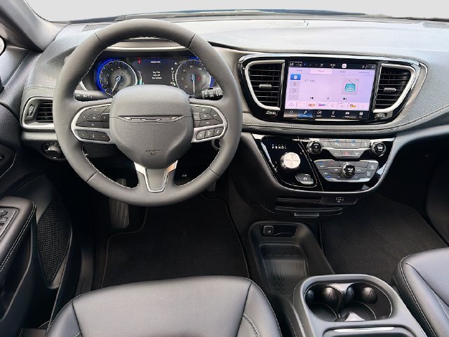 New 2027 Chrysler Pacifica Select FWD image 22