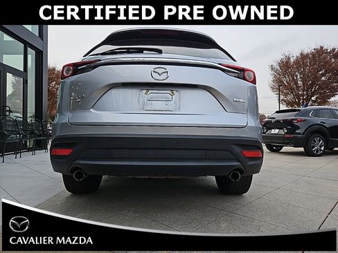 Used 2023 MAZDA CX-9 Touring image 4