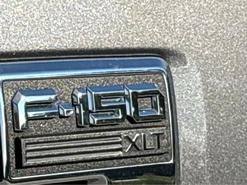 Used 2023 Ford F150 XLT image 23