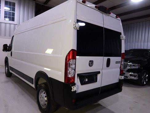 Used 2023 RAM ProMaster 2500 image 3