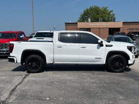 Used 2022 GMC Sierra 1500 Elevation AWD/4WD image 2