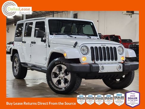 Used 2018 Jeep Wrangler Unlimited Sahara AWD/4WD image 1