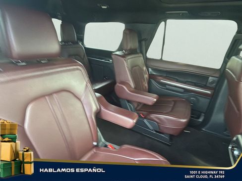 Used 2023 Ford Expedition Limited image 27