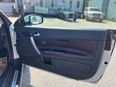 Used 2011 Volvo C70 T5 image 10