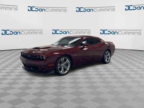 Used 2021 Dodge Challenger R/T image 4