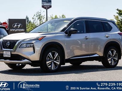 Used 2022 Nissan Rogue Platinum w/ Head-Up Display Package