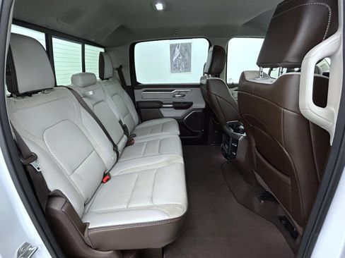 Certified 2025 RAM 1500 Laramie AWD/4WD image 18
