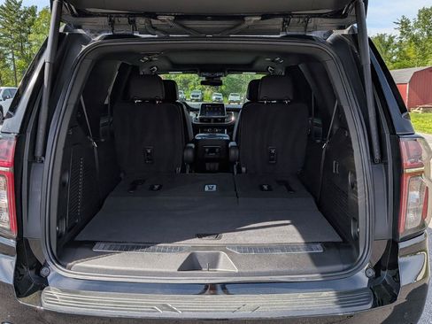 Used 2023 Chevrolet Tahoe Z71 AWD/4WD image 11