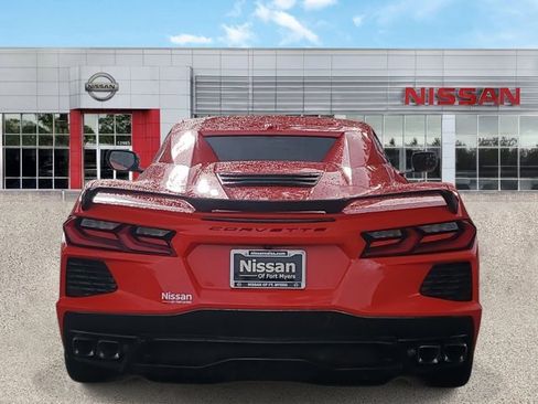 Used 2021 Chevrolet Corvette Stingray Premium Conv w/ Z51 Performance Package image 5