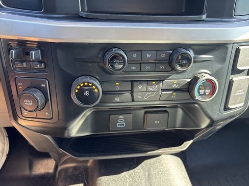 Used 2023 Ford F350 XL w/ Camper Package image 14