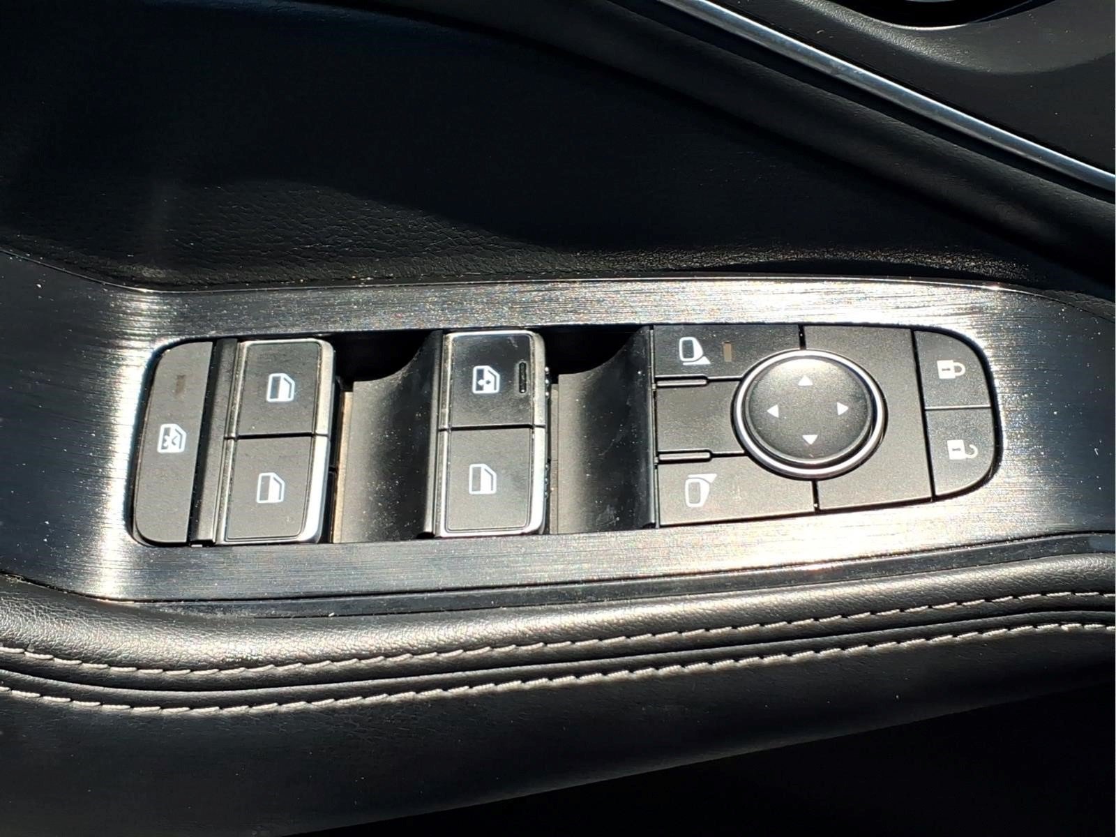 Certified 2021 Nissan Rogue SL w/ Premium Package AWD/4WD image 26