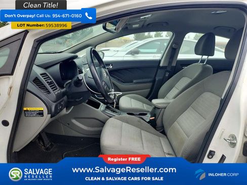 Used 2014 Kia Forte EX FWD image 9