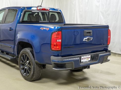 Used 2019 Chevrolet Colorado LT w/ Colorado RST Special Edition image 7