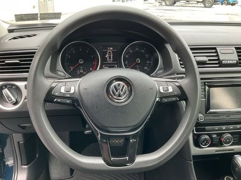 Used 2018 Volkswagen Passat 2.0T S image 11