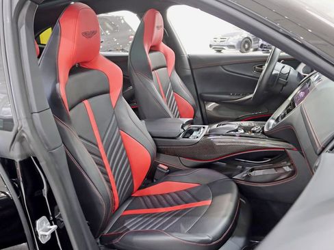 Used 2024 Aston Martin DBX 707 AWD/4WD image 38