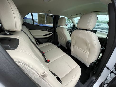 Used 2024 Buick Encore GX Sport Touring FWD image 24