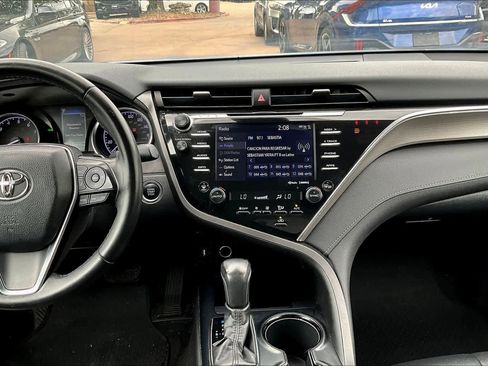 Used 2018 Toyota Camry SE w/ Audio Package image 7