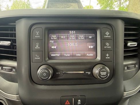 New 2024 RAM 5500 Tradesman AWD/4WD image 21