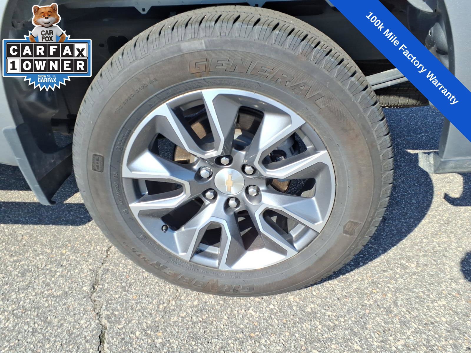 Used 2024 Chevrolet Silverado 1500 LT AWD/4WD image 14