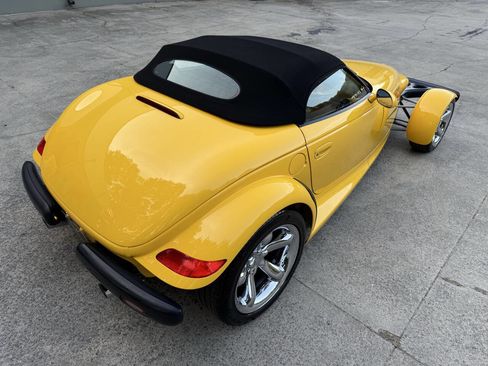 Used 2000 Plymouth Prowler image 11
