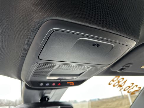 Used 2025 Buick Enclave Preferred image 35