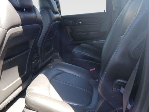 Used 2015 Chevrolet Traverse LT image 7