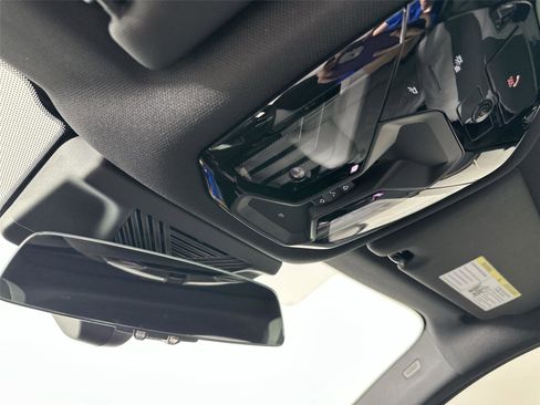 New 2026 BMW i5 eDrive40 w/ M Sport Package RWD image 21